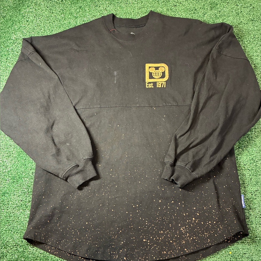 Black Long Sleeve Shirt with Gold Emblem Walt Disney Men’s M Collectors
